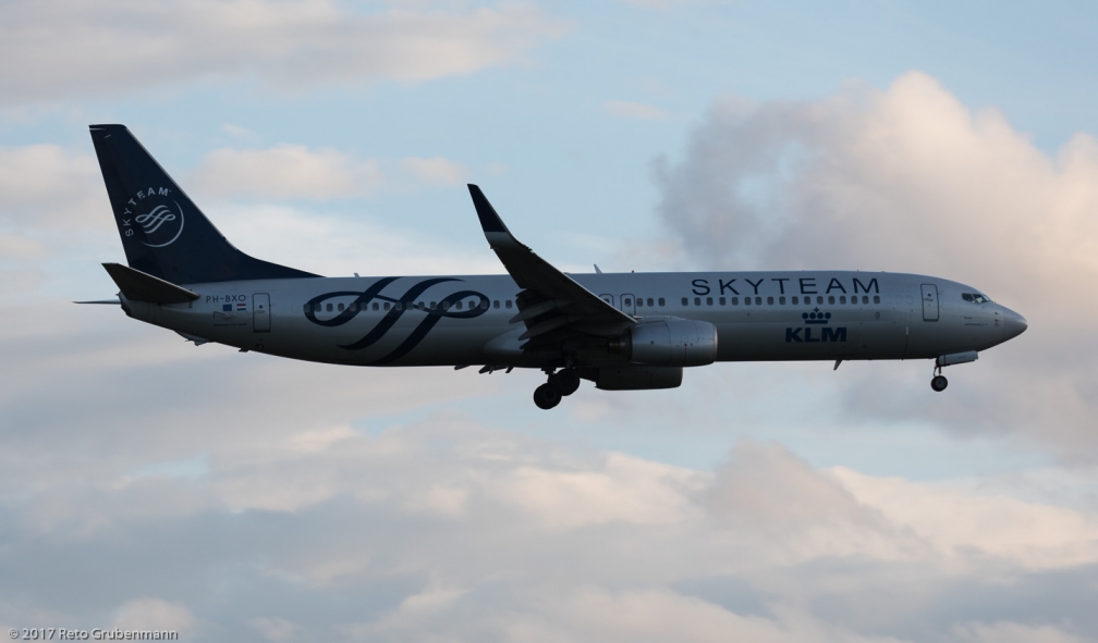 KLM_B739_PH-BXO_ZRH170911