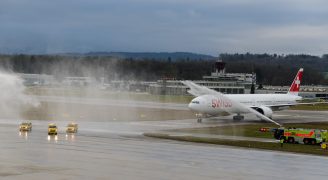 Swiss_B77W_HB-JNA_ZRH160129_09