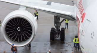 Swiss_B77W_HB-JNA_ZRH160129_19