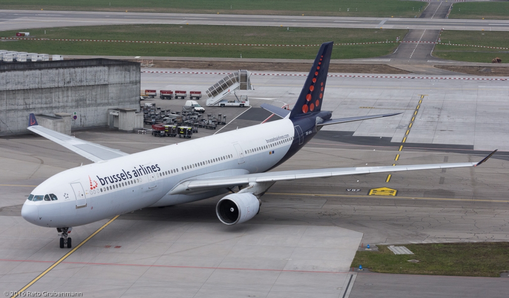 BrusselsAirlines_A333_OO-SFV_ZRH160325_02