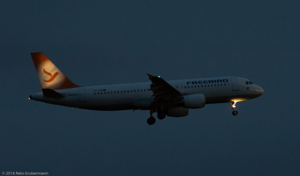 FreebirdAirlines_A320_TC-FHC_ZRH160327