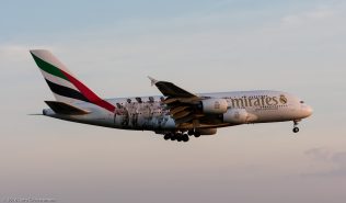 Emirates_A388_A6-EOA_ZRH160507