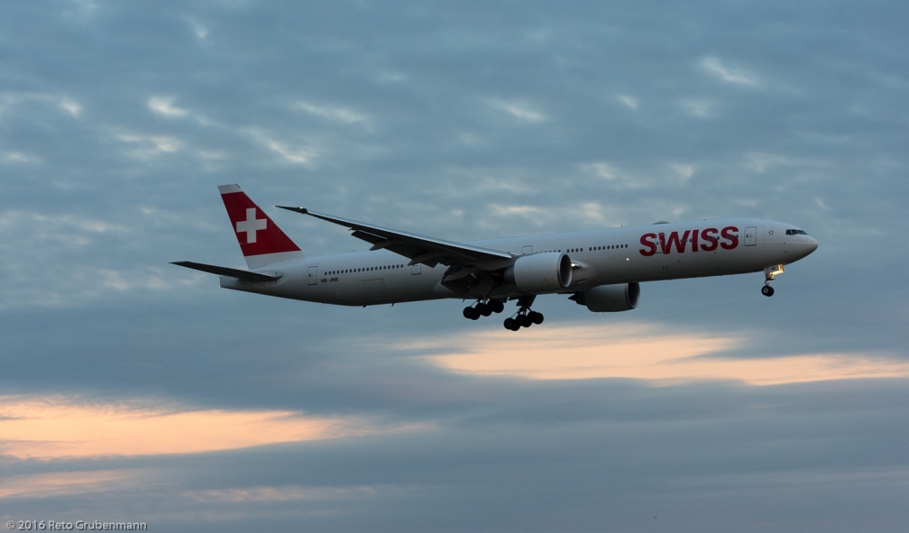 Swiss_B77W_HB-JNB_ZRH160526