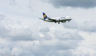 Lufthansa_B733_D-ABEF_ZRH160601
