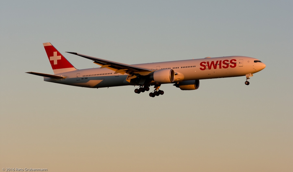 Swiss_B77W_HB-JND_ZRH160623