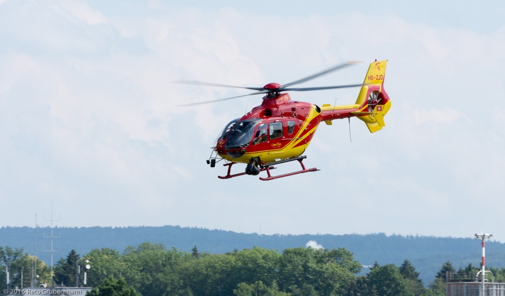 SkymediaAG_EC35_HB-ZJD_ZRH160701