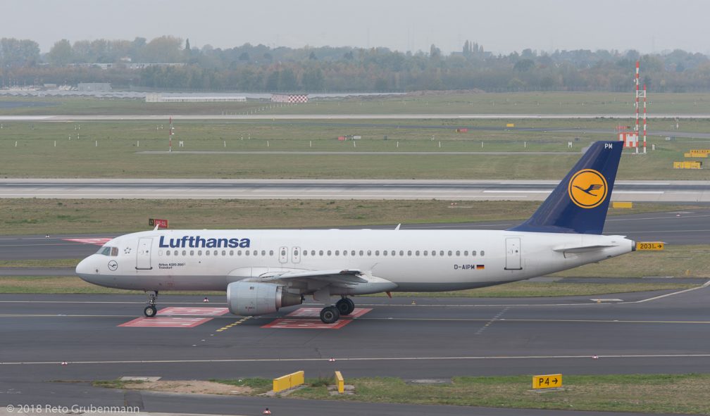Lufthansa_A320_D-AIPM_DUS181019