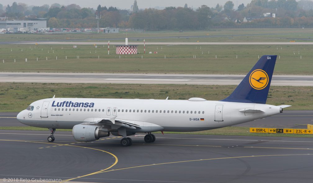 Lufthansa_A320_D-AIQA_DUS181019