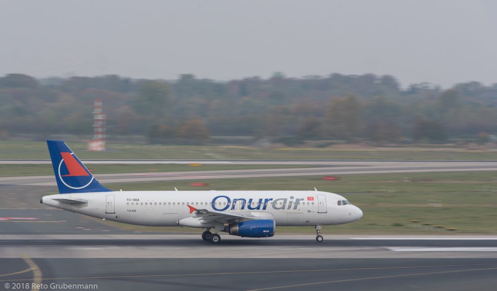 OnurAir_A320_TC-ODA_DUS181019_02