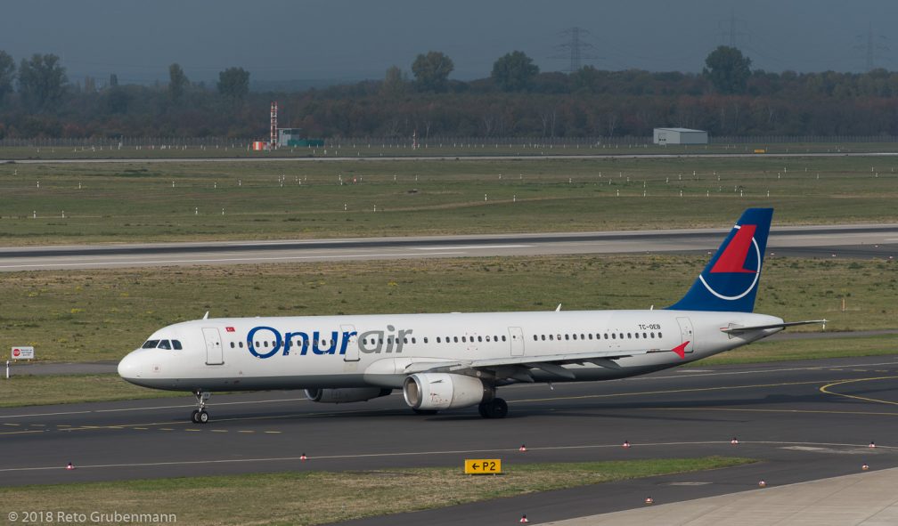 OnurAir_A321_TC-OEB_DUS181019