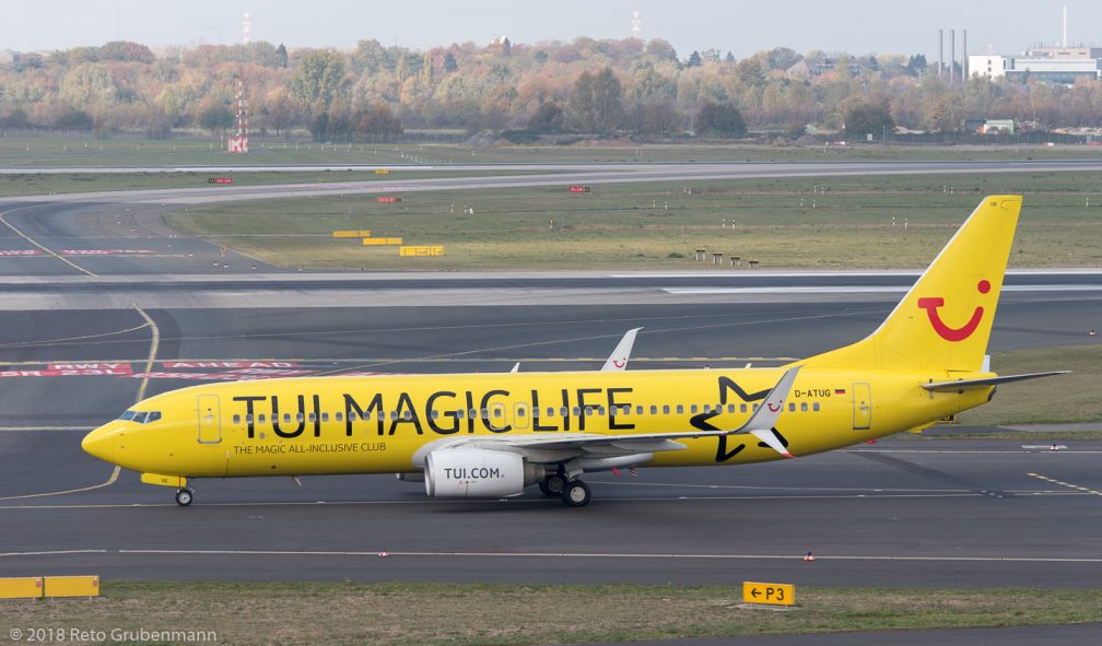 TUIfly_B738_D-ATUG_DUS181019_01