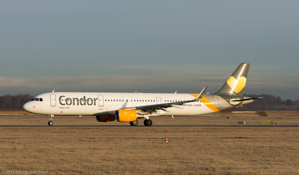 Condor_A321_D-AIAD_STR161209