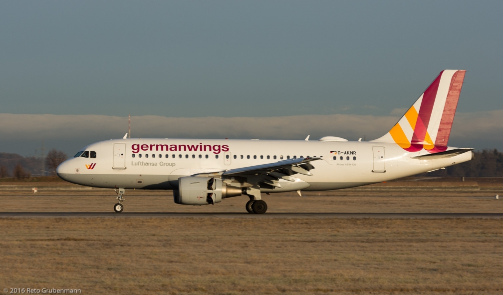 Germanwings_A319_D-AKNR_STR161209