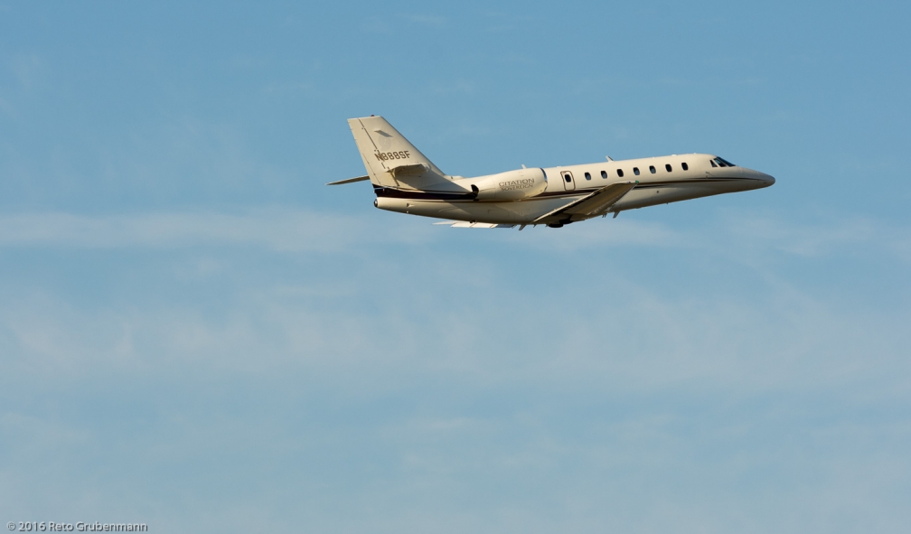 SteinerFilmAviation_C680_N888SF_TXL160915_02