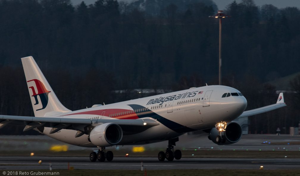 MalaysiaAirlines_A332_9M-MTV_ZRH180323_03