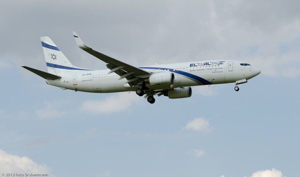 ELAL_B738_4X-EKB_ZRH120810