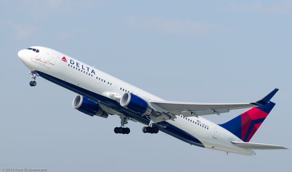 DeltaAirlines_B763_N16065_ZRH130925