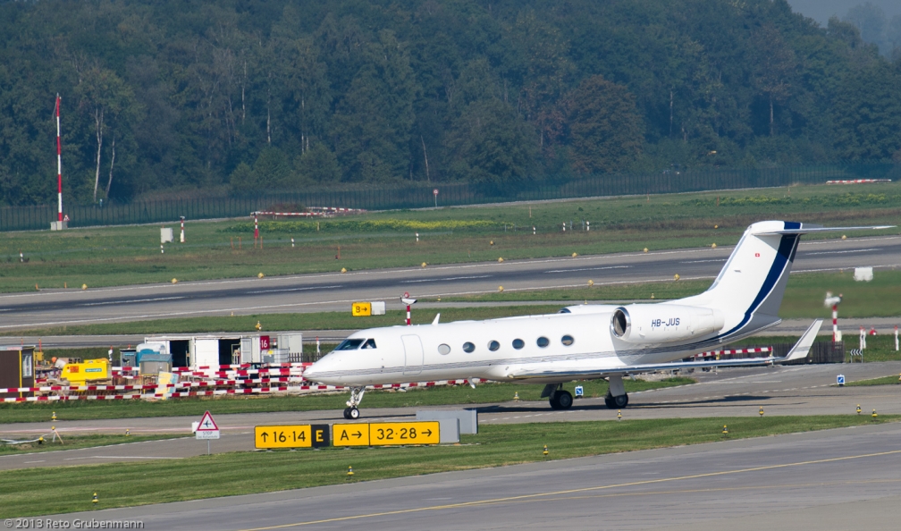 SwissJet_GLF4_HB-JUS_ZRH130925