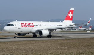 Swiss_A320_HB-JLT_ZRH140308_01
