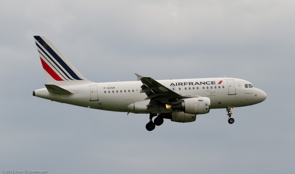 AirFrance_A318_F-GUGK_ZRH150619