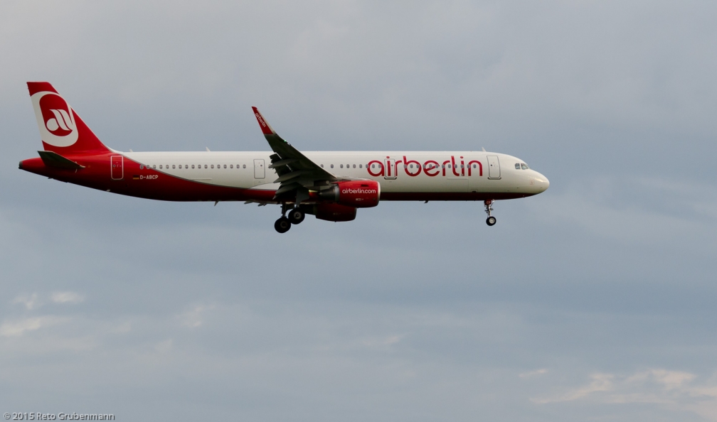 AirBerlin_A321_D-ABCP_ZRH150621