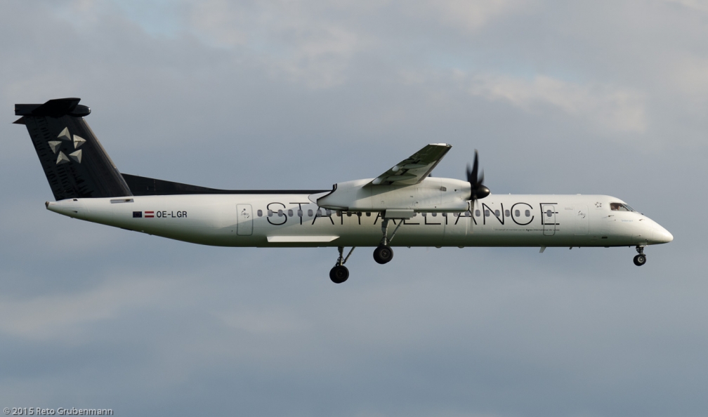 AustrianAirlines_DH8D_OE-LGR_ZRH150623