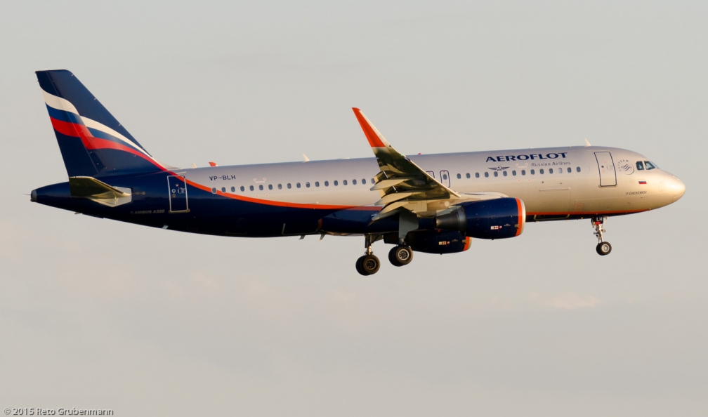 Aeroflot_A320_VP-BLH_ZRH150711