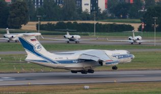 Volga-DneprAirlines_IL76_RA-76950_ZRH150720_02