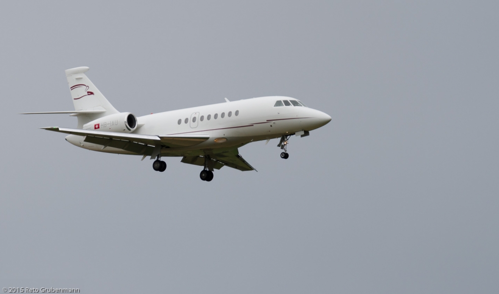 CatAviation_F2TH_HB-IAU_ZRH150913