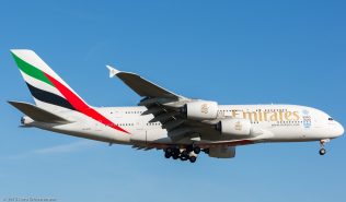 Emirates_A388_A6-EOK_ZRH151226_02
