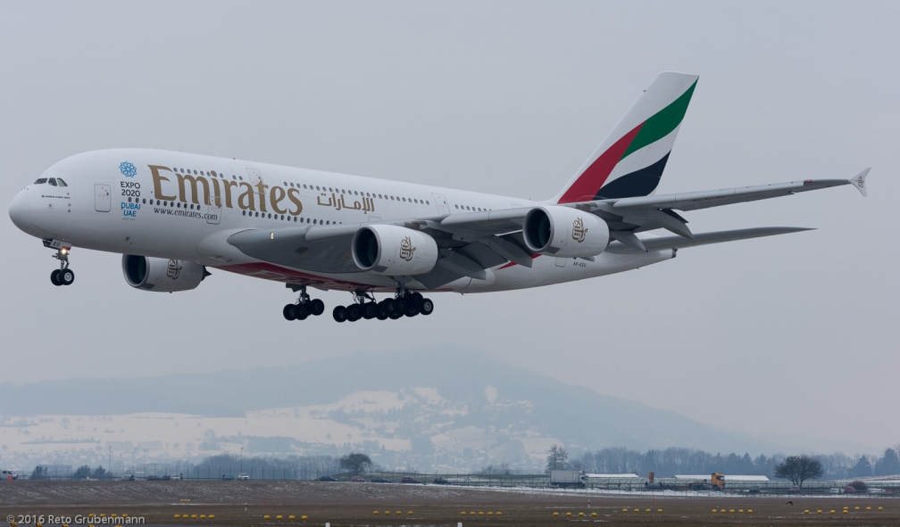 Emirates_A388_A6-EEO_ZRH160119_01
