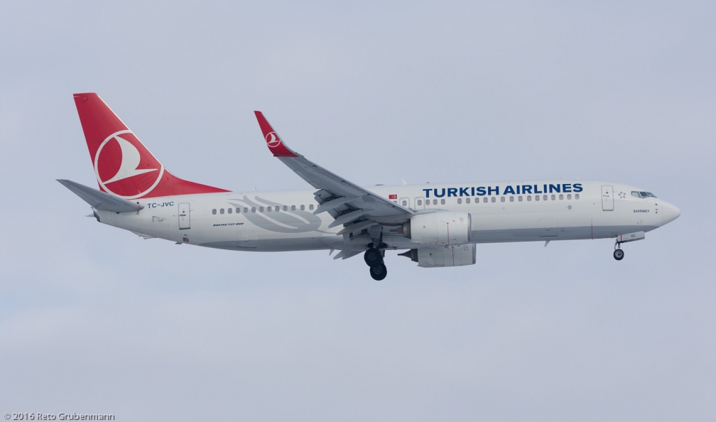 TurkishAirlines_B738_TC-JVC_ZRH160120