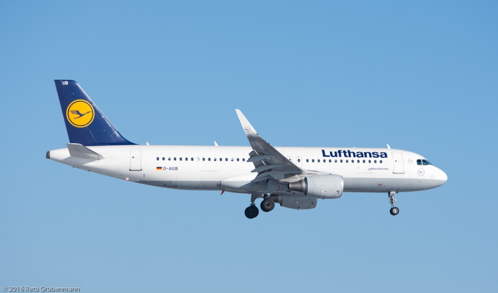Lufthansa_A320_D-AIUB_ZRH160121