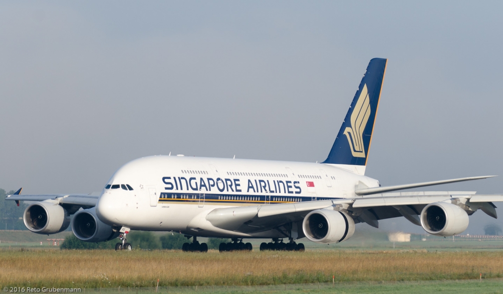 SingaporeAirways_A388_9V-SKS_ZRH160716