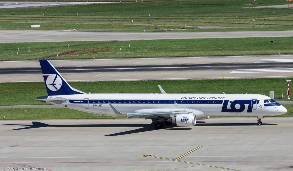 LOT_E190_SP-LNC_ZRH160813