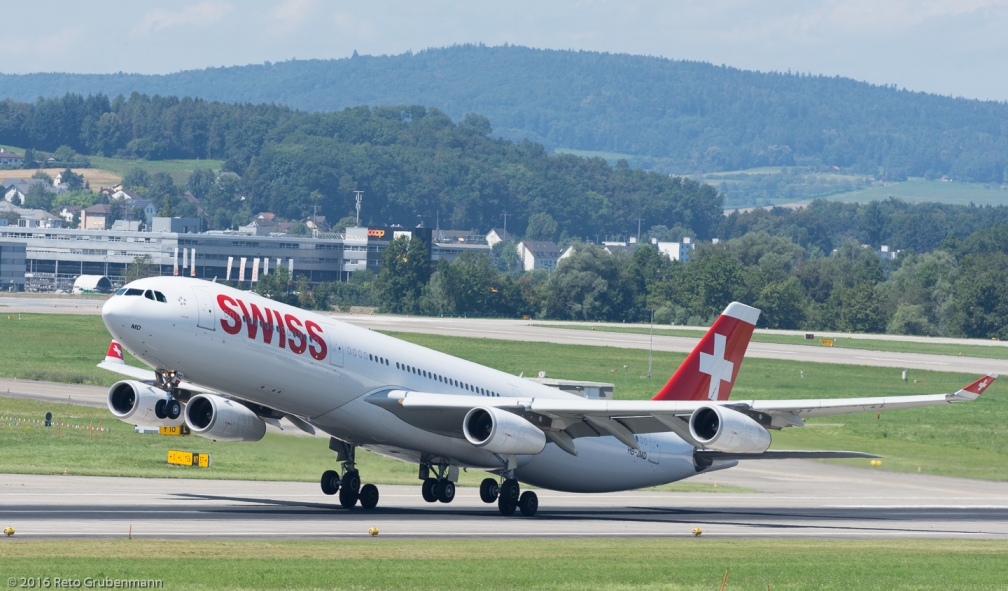 Swiss_A343_HB-JMD_ZRH160814
