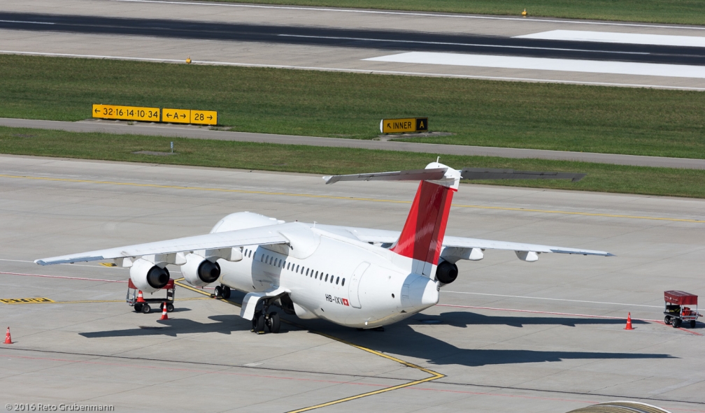 ExSwiss_RJ1H_HB-IXV_ZRH160911