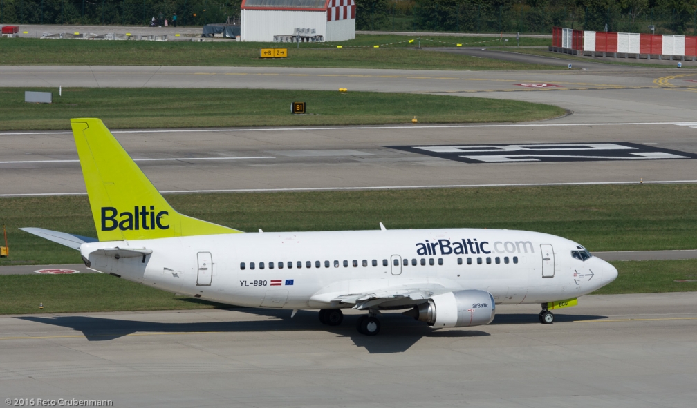 airBaltic_B735_YL-BBQ_ZRH160911