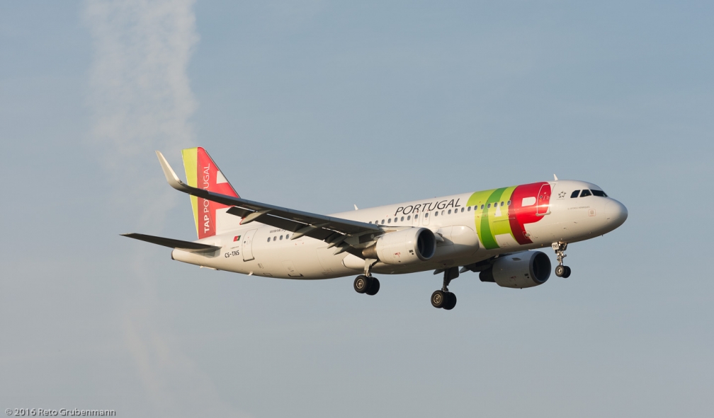 TAPPortugal_A320_CS-TNS_ZRH160922