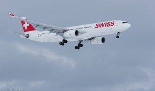 Swiss_A333_HB-JHA_ZRH170115
