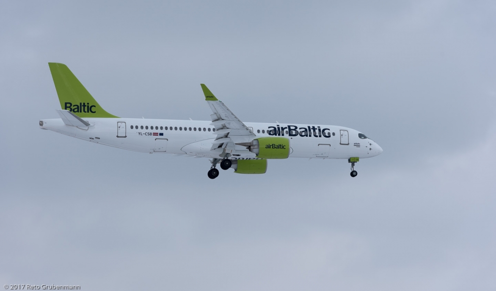 AirBaltic_BCS3_YL-CSB_ZRH170115_02