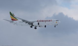 EthiopianAirlines_B738_ET-AQP_ZRH170116