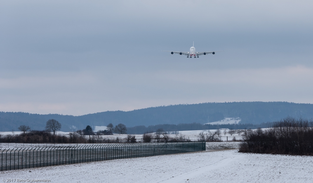 Emirates_A388_A6-EOJ_ZRH170117