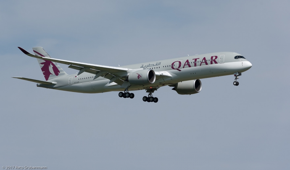 QatarAirways_A359_A7-ALN_ZRH170401_02