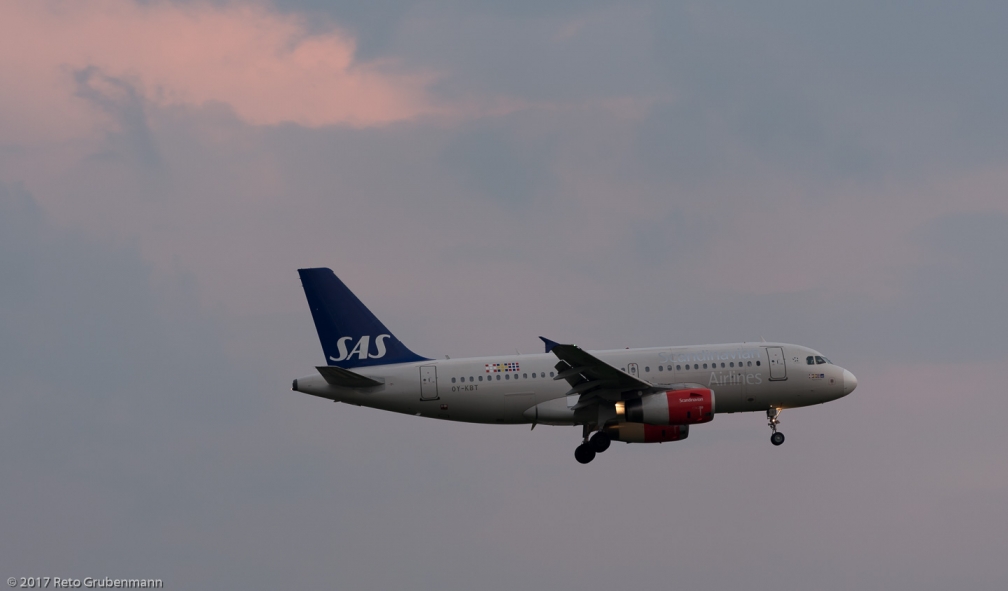 ScandinavianAirlines_A319_OY-KBT_ZRH170403