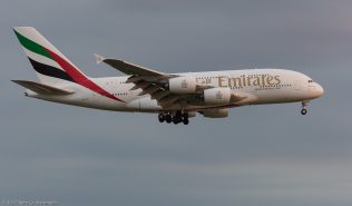 Emirates_A388_A6-EUI_ZRH170414