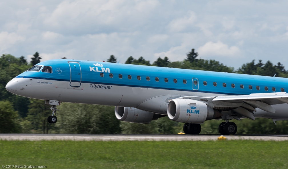 KLM_E190_PH-EZV_ZRH170520