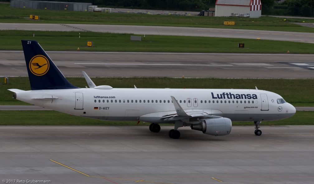 Lufthansa_A320_D-AIZY_ZRH170524