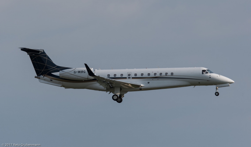 AirCharterScotland_E35L_G-WIRG_ZRH170530