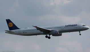 Lufthansa_A321_D-AIRS_ZRH170531